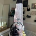 Coach Cream and brown leather 🍒✨💕 - Image 5