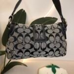 Coach Y2K Vintage Soho Flap Mini (2006) 🍒✨💕 - Image 3