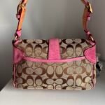 Coach Signature Shoulder Bag 🍒✨💕 - Image 3