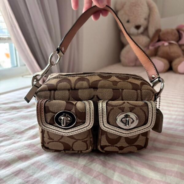 Coach mini legacy 🍒✨💕