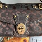 Coach Signature Legacy 65th Anniversary Shoulder Bag - Dark Brown/Black/Gold 🍒✨💕 - Image 3