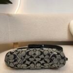 Coach Y2K Vintage Soho Flap Mini (2006) 🍒✨💕 - Image 6