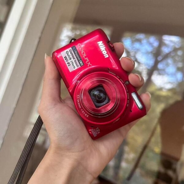 Vintage Nikon COOLPIX S6500 Wi-Fi Digital ❤️ 📸