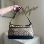 Y2K Coach Signature Legacy Shoulder Bag ❤️✨ - Image 4