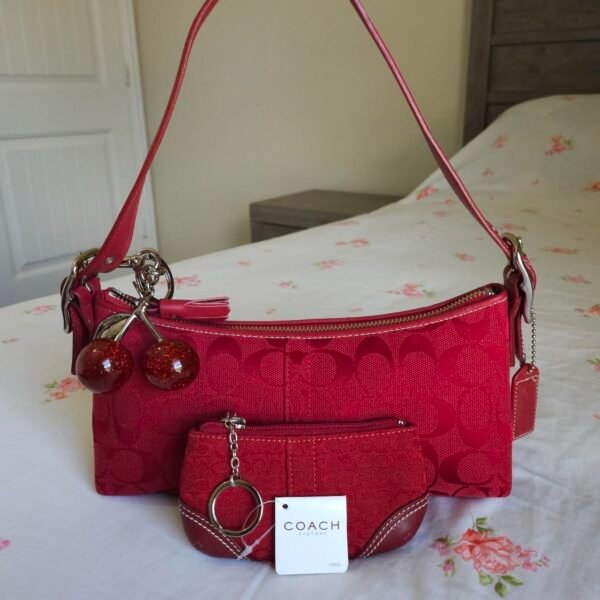 Y2K Vintage Rare Coach Red East West Baguette Shoulder Bag with coin purse 🍒✨💕