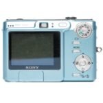 Sony Cyber-shot DSC-W30 6.0MP Digital Camera - Image 3