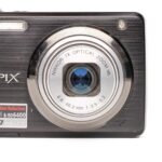 Nikon CoolPix S630 12.0MP Digital Camera - Image 3